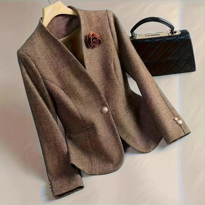 Taillierter Blazer mit Knopfverschluss und Blumenapplikation