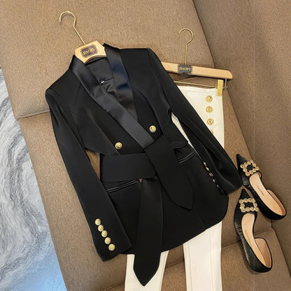 Slim Fit Doppelreihiger Mantel mit Stoffgürtel und Knopfleiste