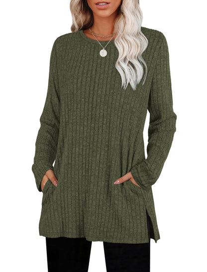 Lockerer Pullover aus geripptem Strickstoff mit Taschen