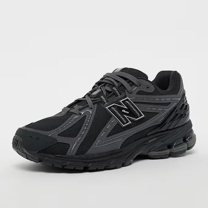New Balance 1906 Schwarz