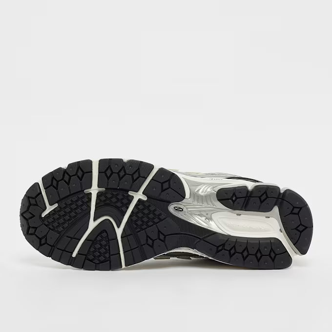 New Balance 1906 Silber / Weiß