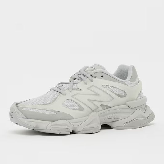 New Balance 9060 Beige / Grau