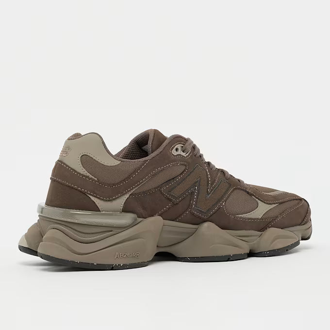 New Balance 9060 Braun