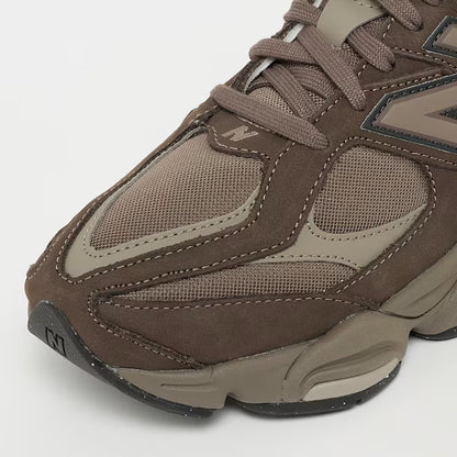 New Balance 9060 Braun