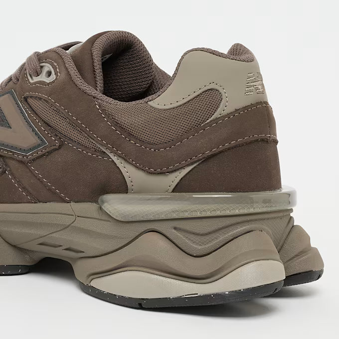 New Balance 9060 Braun