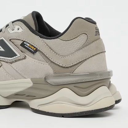 New Balance 9060 Grau / Beige