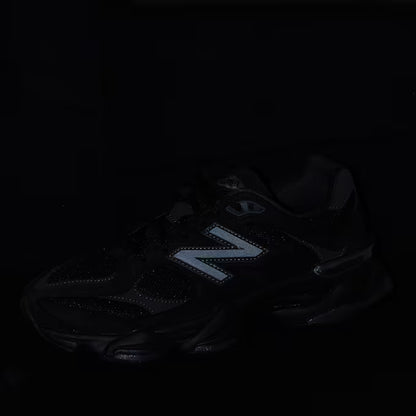 New Balance 9060 Schwarz